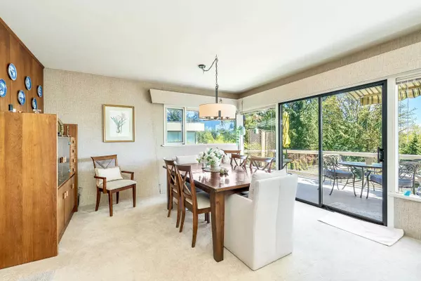 West Vancouver, BC V7T 1S5,792 Anderson CRES