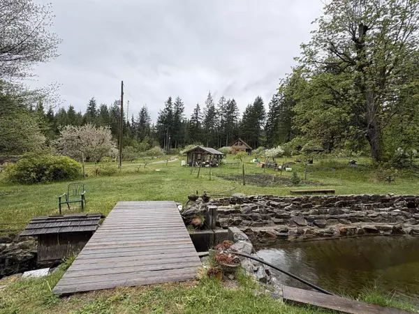 Halfmoon Bay, BC V7Z 1G9,5768 Sutherland RD