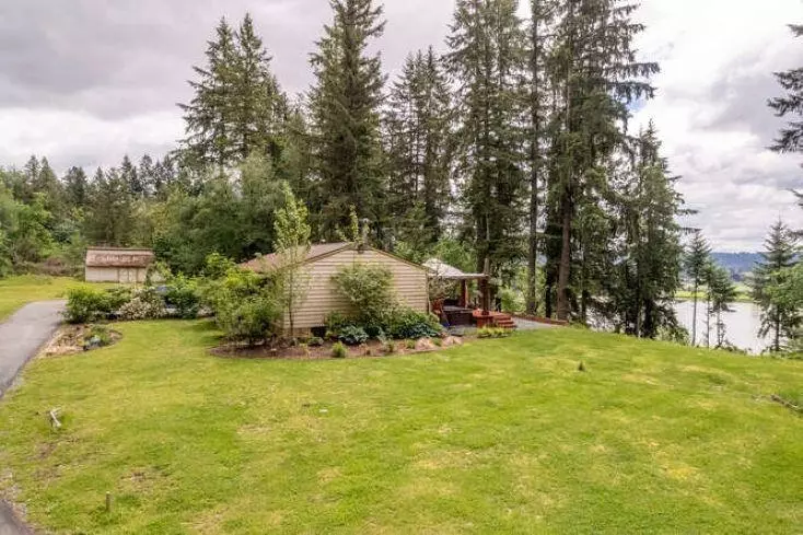 26521 Lougheed HWY, Maple Ridge, BC V2W 1K2