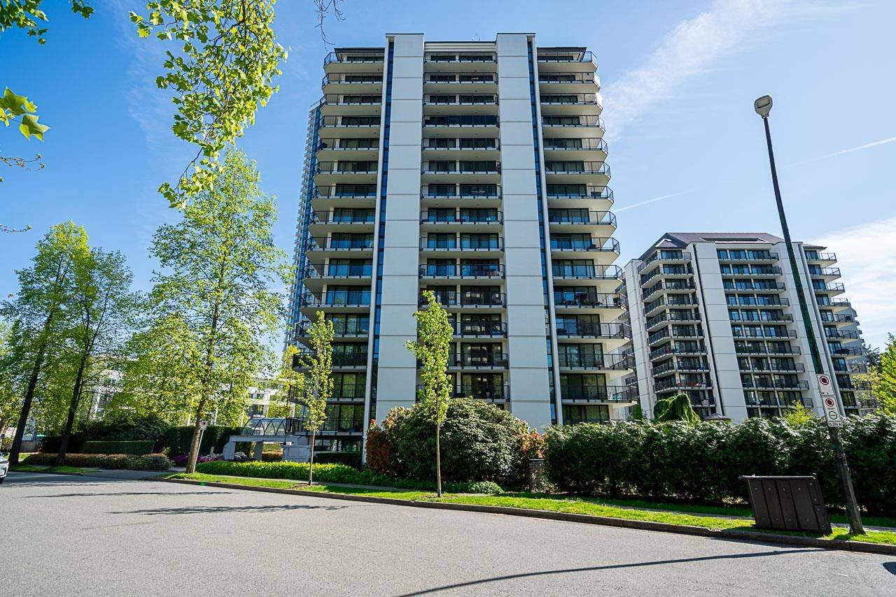 6455 Willingdon AVE #208, Burnaby, BC V5H 4E4