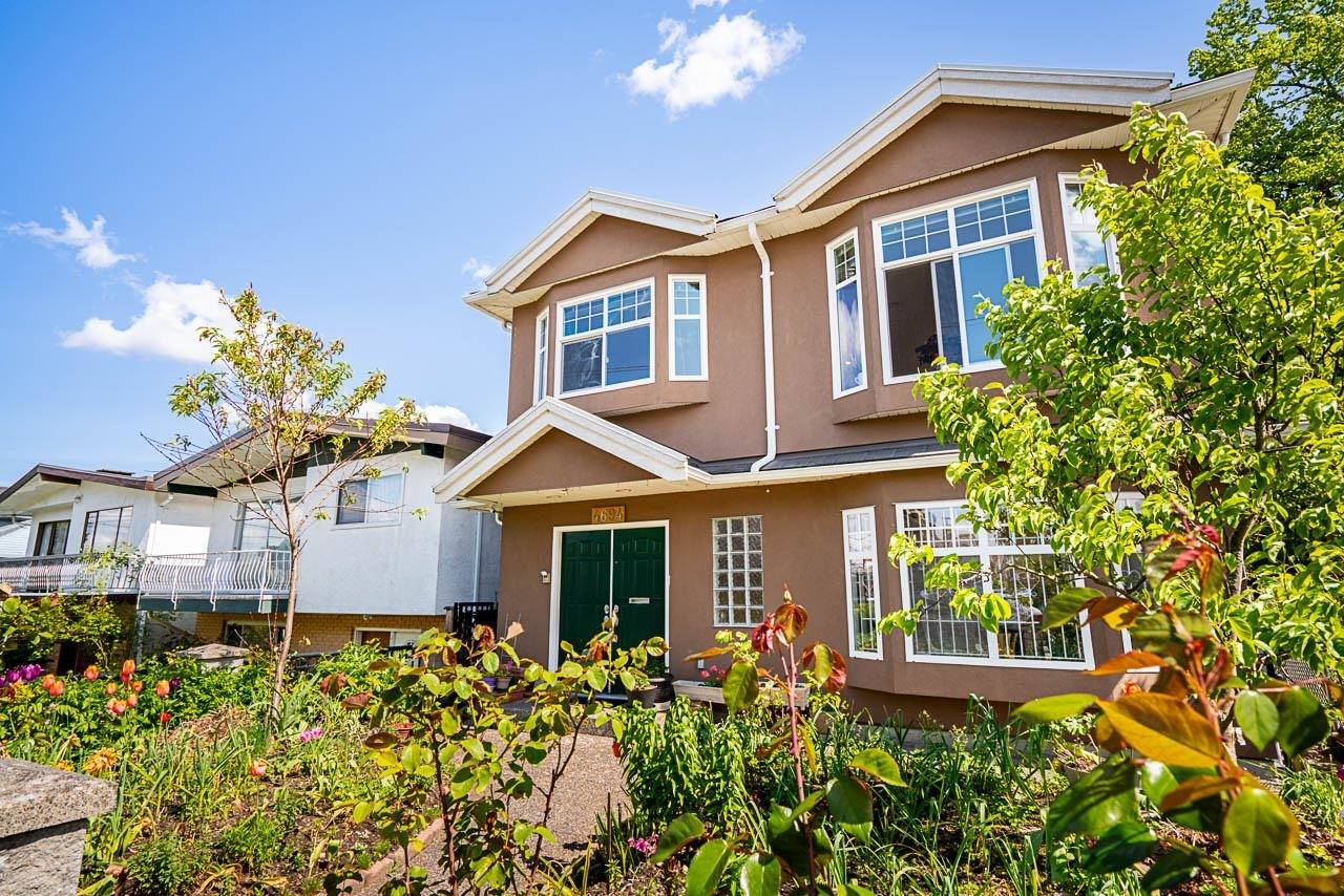 4694 Mchardy ST, Vancouver, BC V5R 4C3