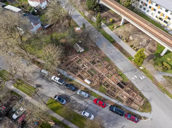 Vancouver, BC V5N 2M2,2256 Vanness AVE