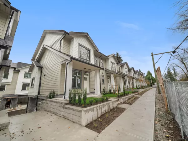 9688 182a ST #5, Surrey, BC V4N 4J8