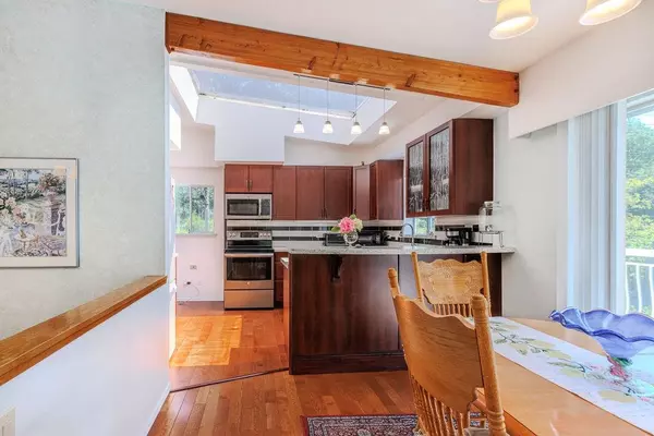 Halfmoon Bay, BC V0N 1Y2,5819 Trout Lake RD