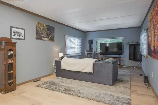 Cultus Lake, BC V2R 5B2,3942 Columbia Valley RD #39