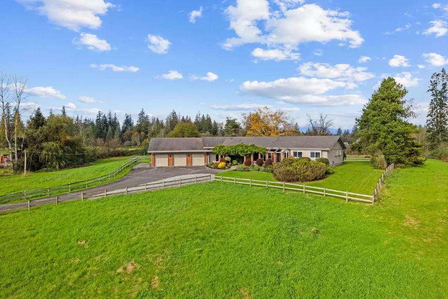 22383 96 AVE, Langley, BC V1M 3T6