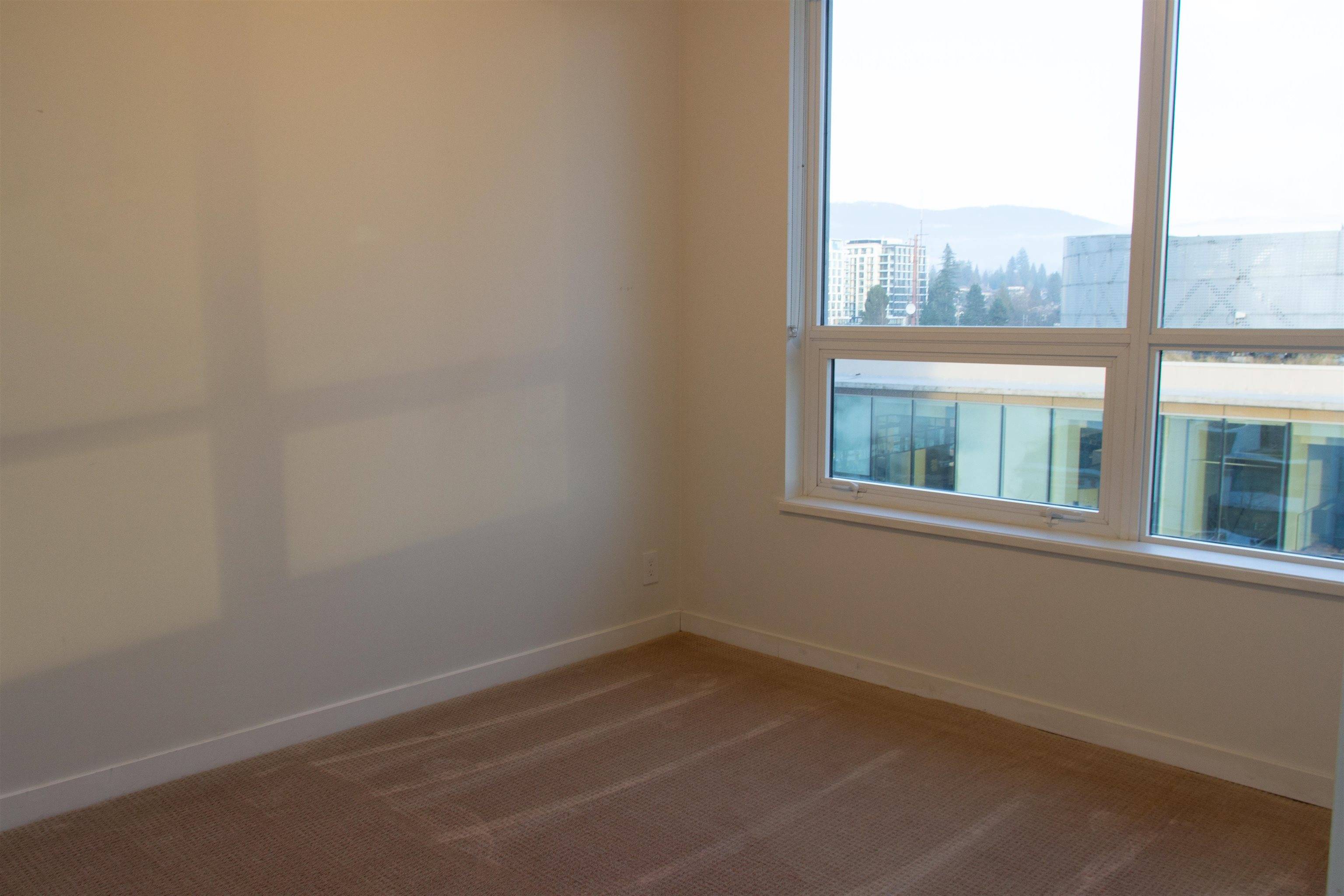 North Vancouver, BC V7L 0E4,112 E 13 ST #803
