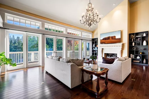 2956 Palmerston AVE West Vancouver, BC V7V 2X3