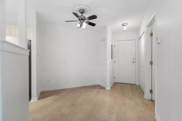 Richmond, BC V6Y 3Z1,8880 Jones RD #119