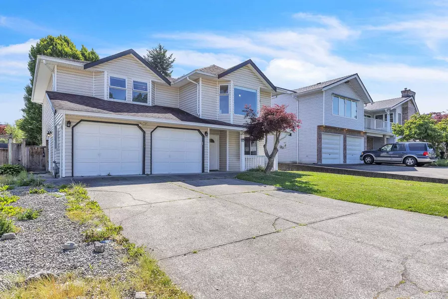 12326 Aurora ST, Maple Ridge, BC V2X 0J5