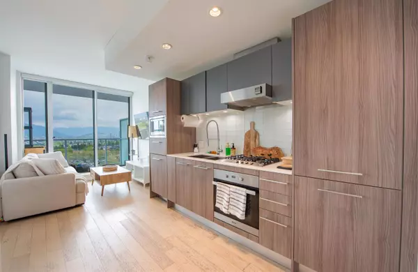Vancouver, BC V5N 2T7,2220 Kingsway #1703