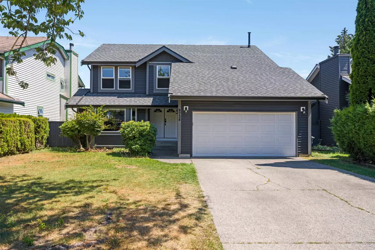 Surrey, BC V3R 8W7,9738 151 ST