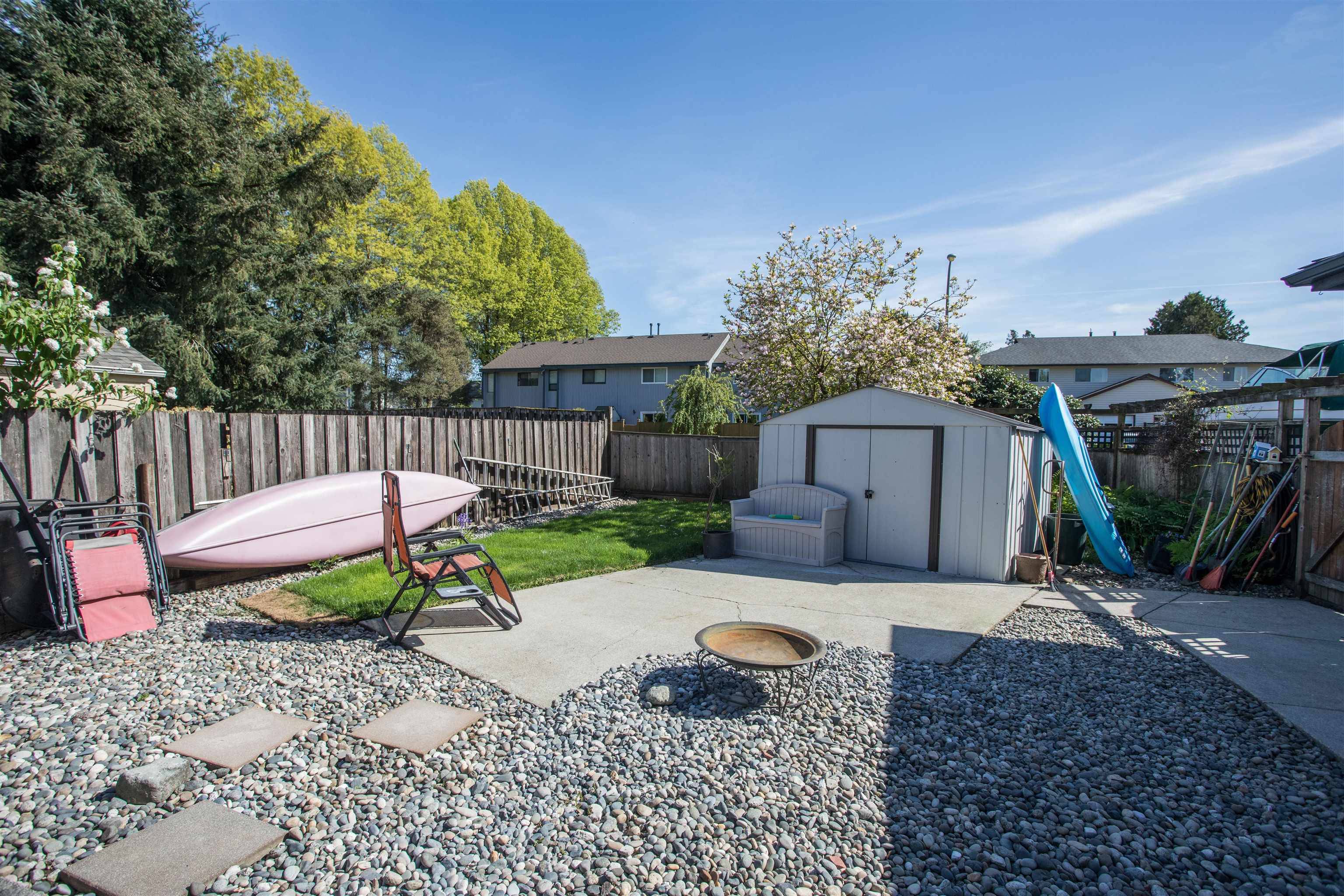 Pitt Meadows, BC V3Y 1X4,18985 119b AVE