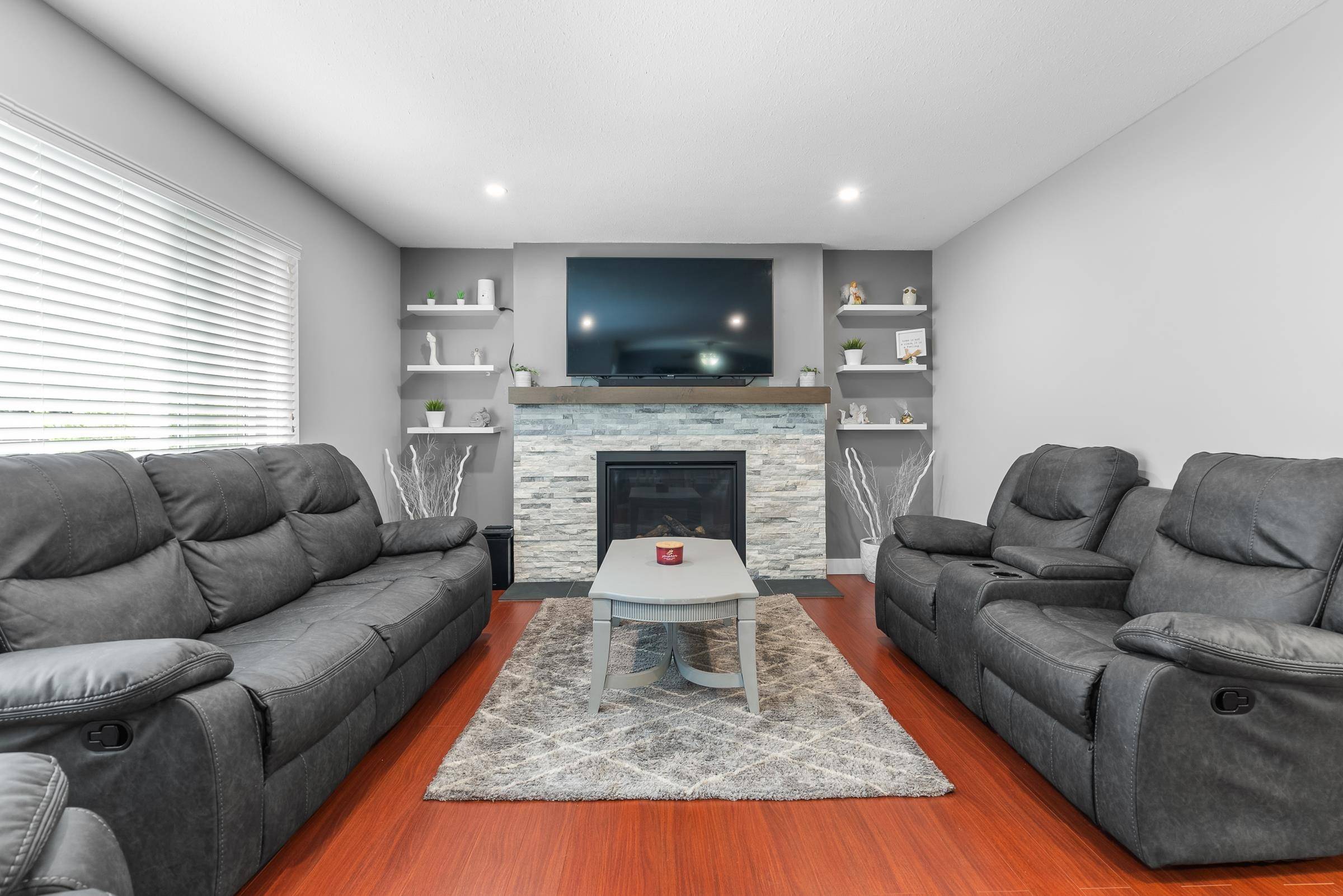 Abbotsford, BC V3G 1C3,2640 Marble Hill DR