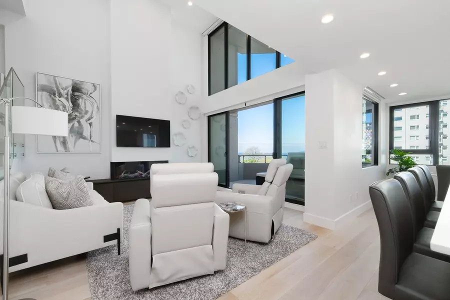 1236 Bidwell ST #801, Vancouver, BC V6G 2K9