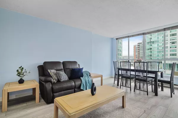 Vancouver, BC V6Z 2N1,1500 Howe ST #902