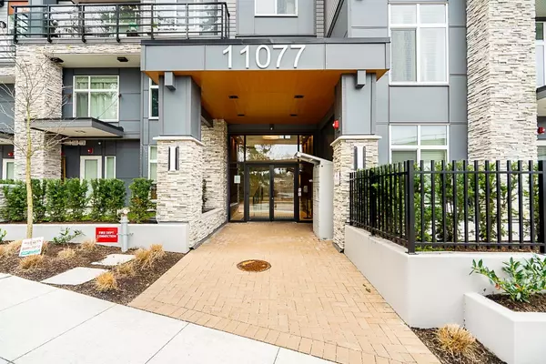 Surrey, BC V3T 3X5,11077 Ravine RD #408