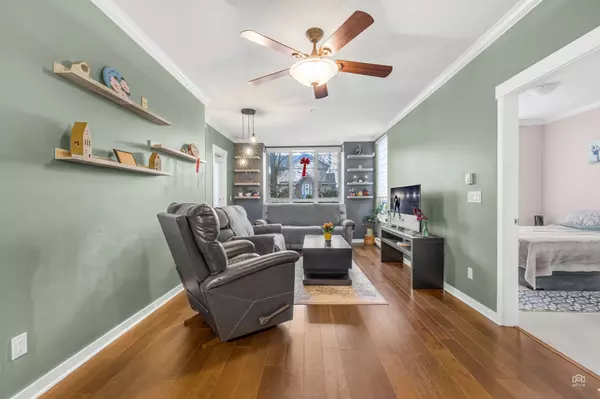 Surrey, BC V3Z 5K3,15988 26 AVE #109