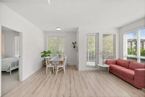 Port Coquitlam, BC V3C 0G7,2382 Atkins AVE #301