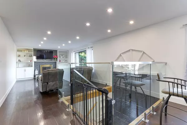 Maple Ridge, BC V2X 4K1,22764 124 AVE