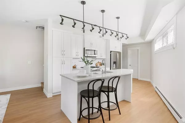 Langley, BC V0V 0V0,20932 83 AVE #407