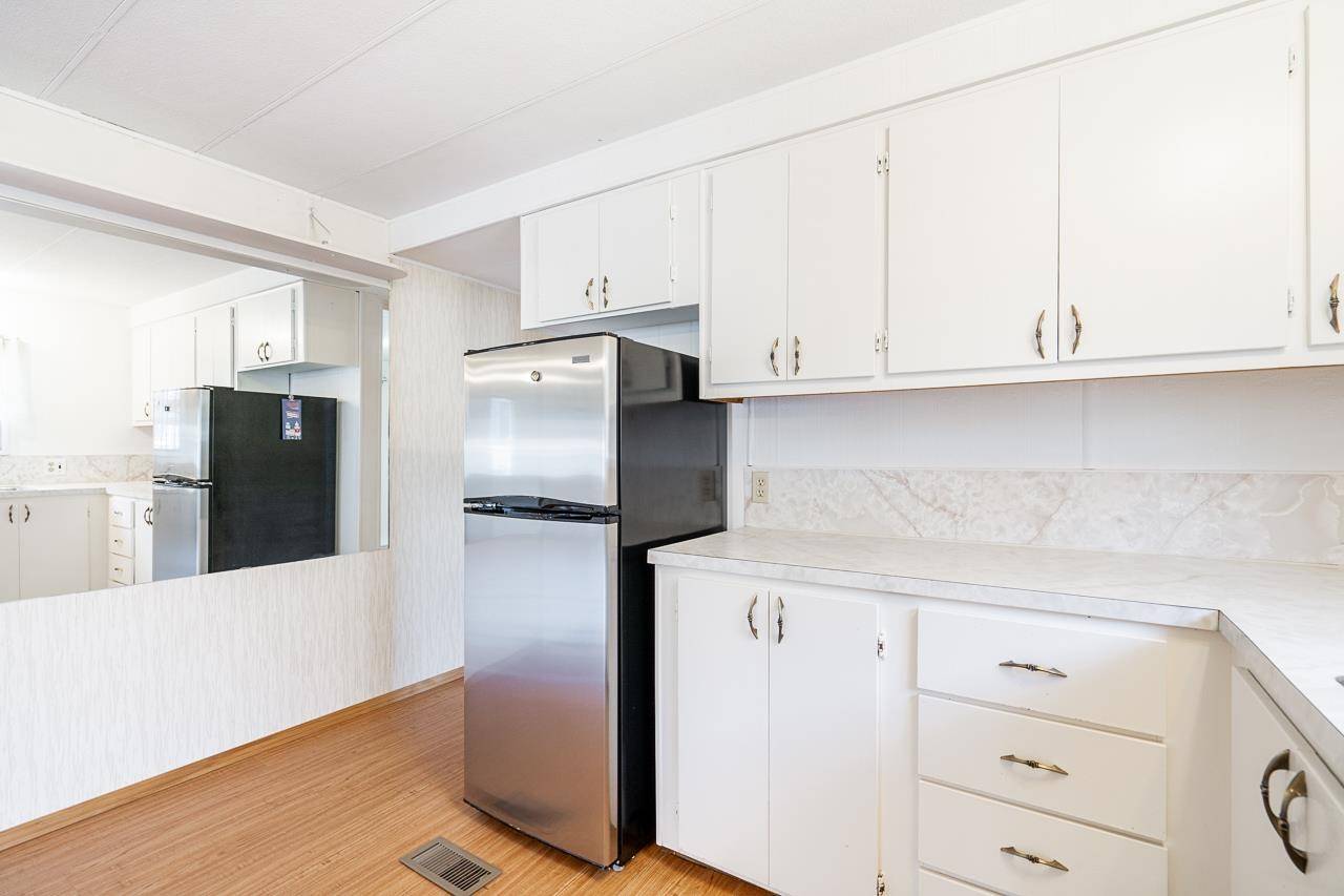 1840 160 ST #131 Surrey, BC V4A 4X4