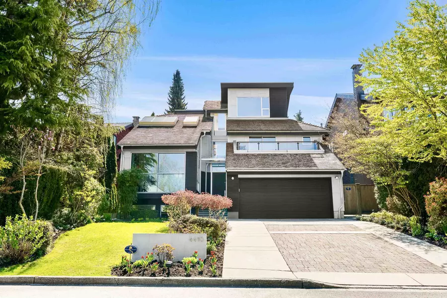 4416 W 1st AVE, Vancouver, BC V6R 4J4