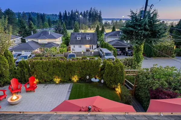 West Vancouver, BC V7T 1G2,1075 Esplanade AVE