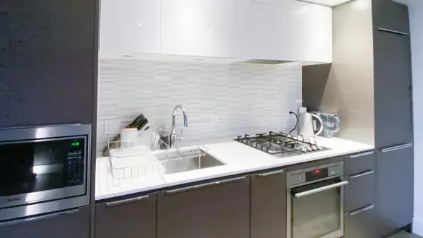 Richmond, BC V7C 0B3,5233 Gilbert RD #1606