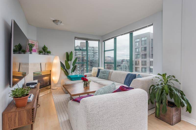 Vancouver, BC V6B 2W6,939 Homer ST #3204