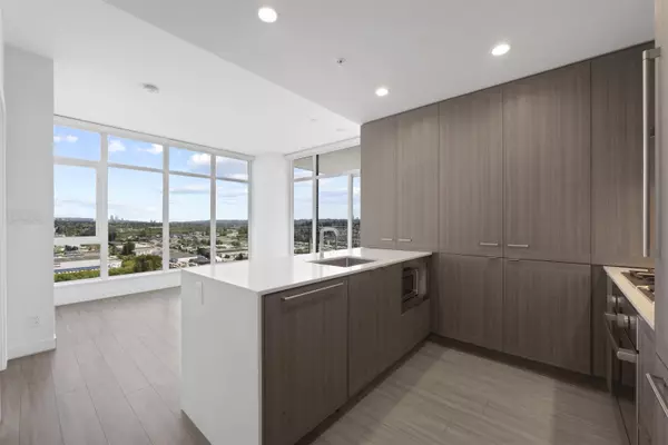 Burnaby, BC V5C 0M2,2351 Beta AVE #2401