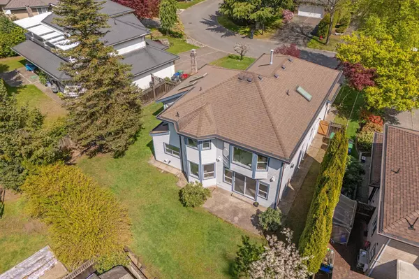 Surrey, BC V4N 1W1,16641 Rosewood PL