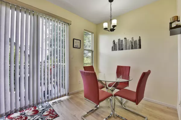 Surrey, BC V3S 1V1,15152 62a AVE #95