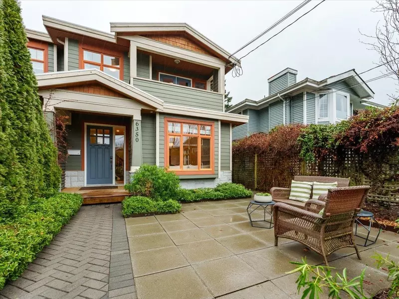 6350 Douglas ST, West Vancouver, BC V7W 2E9