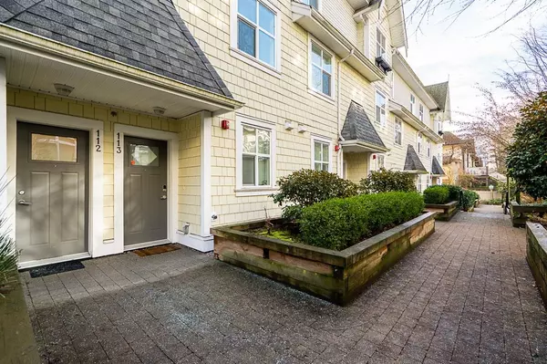 Burnaby, BC V3N 1H3,7250 18th AVE #112