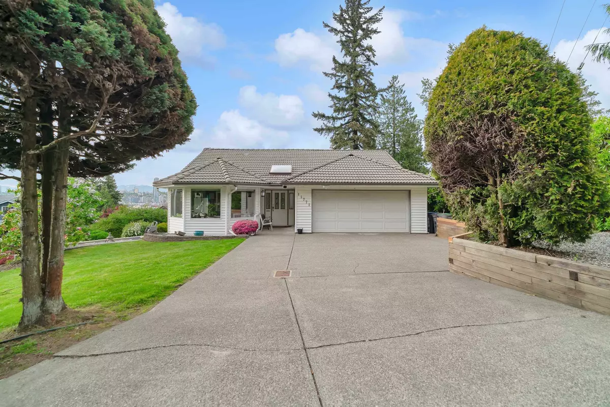 Surrey, BC V3V 2W2,11771 100 AVE