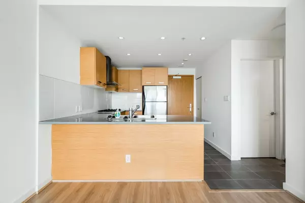 Richmond, BC V6X 0C1,8080 Cambie RD #510