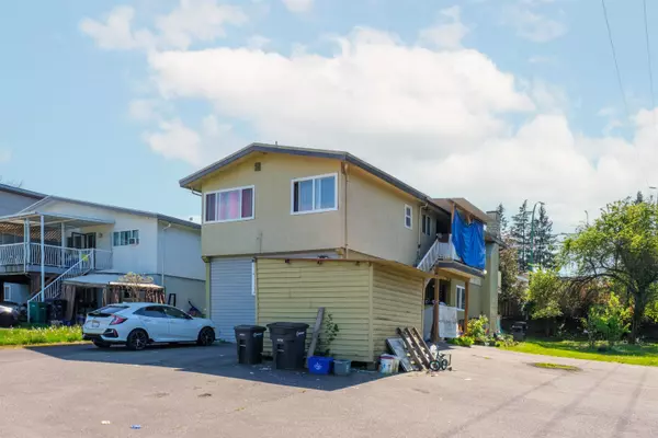 Burnaby, BC V5E 3P7,6630 Canada WAY
