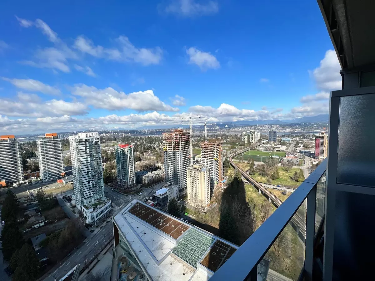 Surrey, BC V3T 0K2,13495 Central AVE #3209