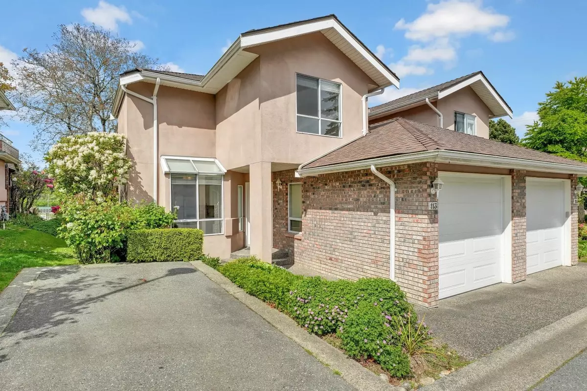 Surrey, BC V4P 1C6,15550 26 AVE #113