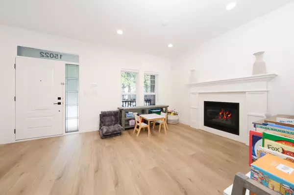Surrey, BC V3S 5X6,15022 60 AVE