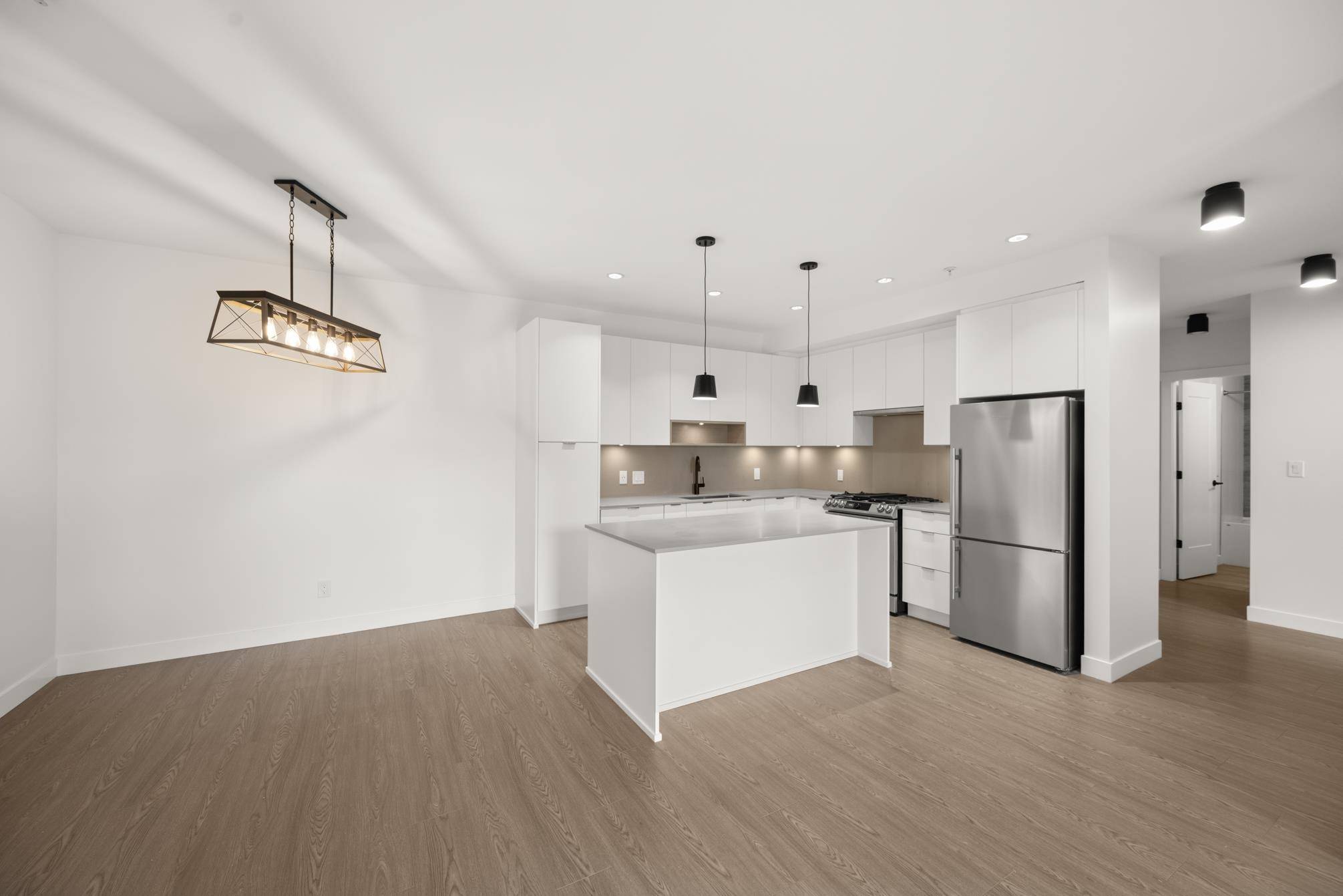Abbotsford, BC V2S 3T2,2493 Montrose AVE #227