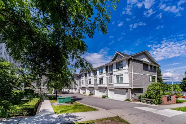 Surrey, BC V3R 0E3,11267 133 ST #2