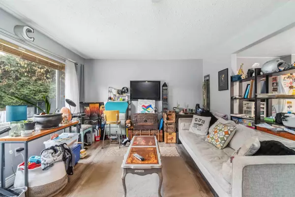 Port Coquitlam, BC V3B 3C9,3684 Cedar DR