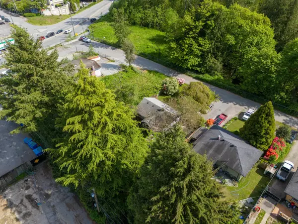 22165 Cliff AVE Maple Ridge, BC V2X 2L4