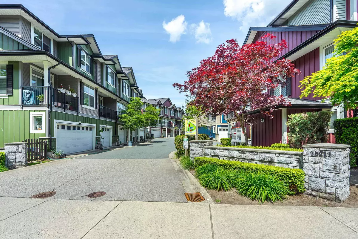 Surrey, BC V3S 8K9,18211 70 AVE #6