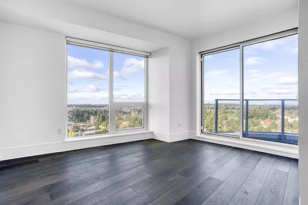 1500 Martin ST #1902 White Rock, BC V4B 0C2