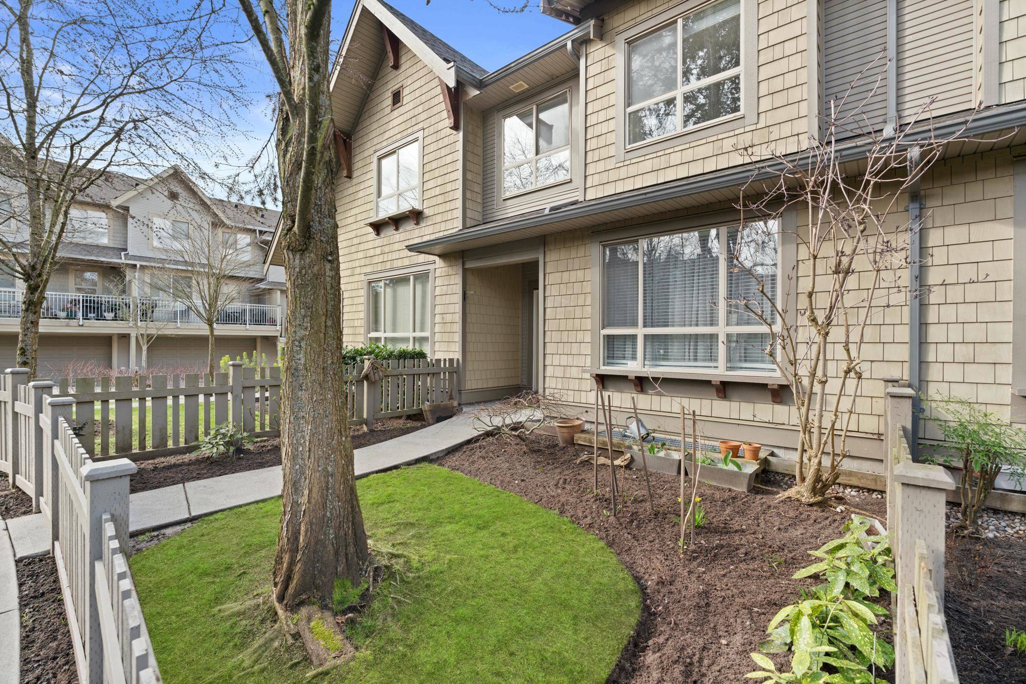 2738 158 ST #140, Surrey, BC V3Z 3K3