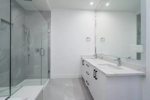 8202 Nixon RD Chilliwack, BC V4Z 0E4