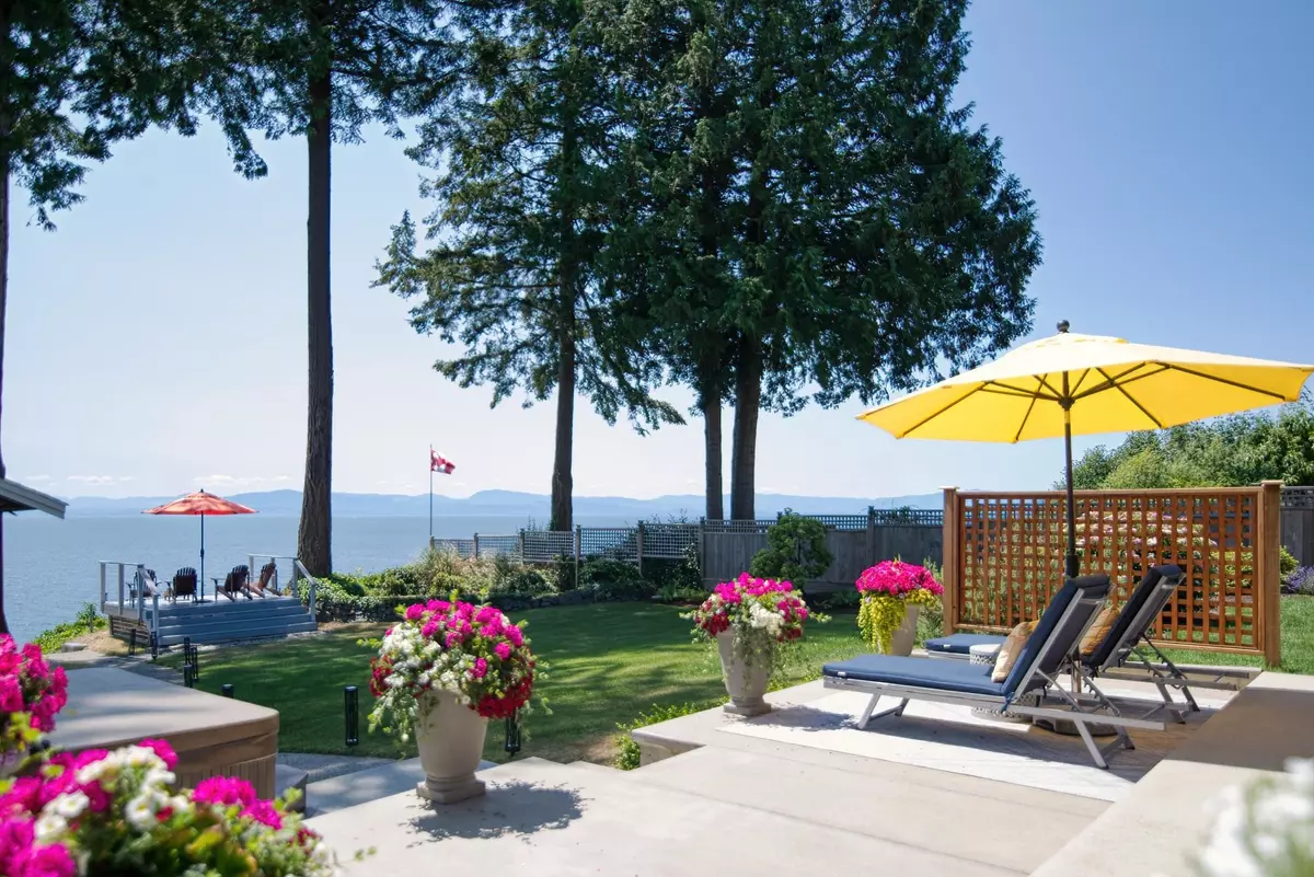 Halfmoon Bay, BC V7Z 1A1,7603 Eureka PL